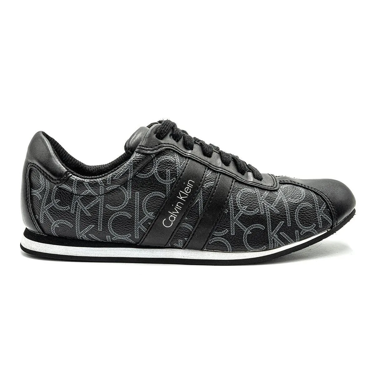 Calvin Klein Gayla Low-Top Sneakers Leather Black Colour For Women