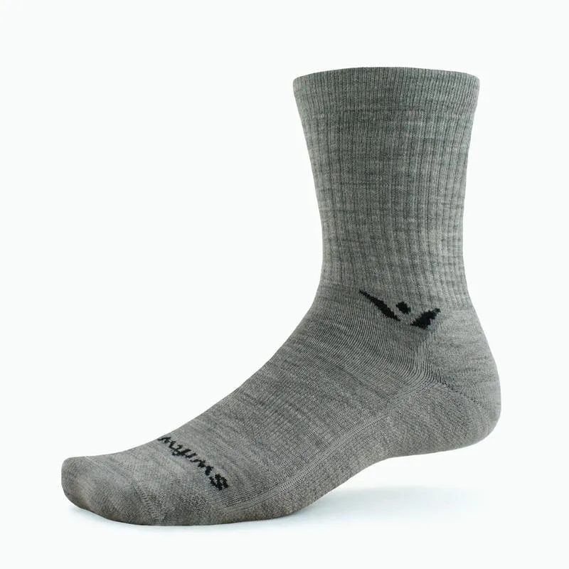 Swiftwick Pursuit Hike Medium Weight Six - Crew